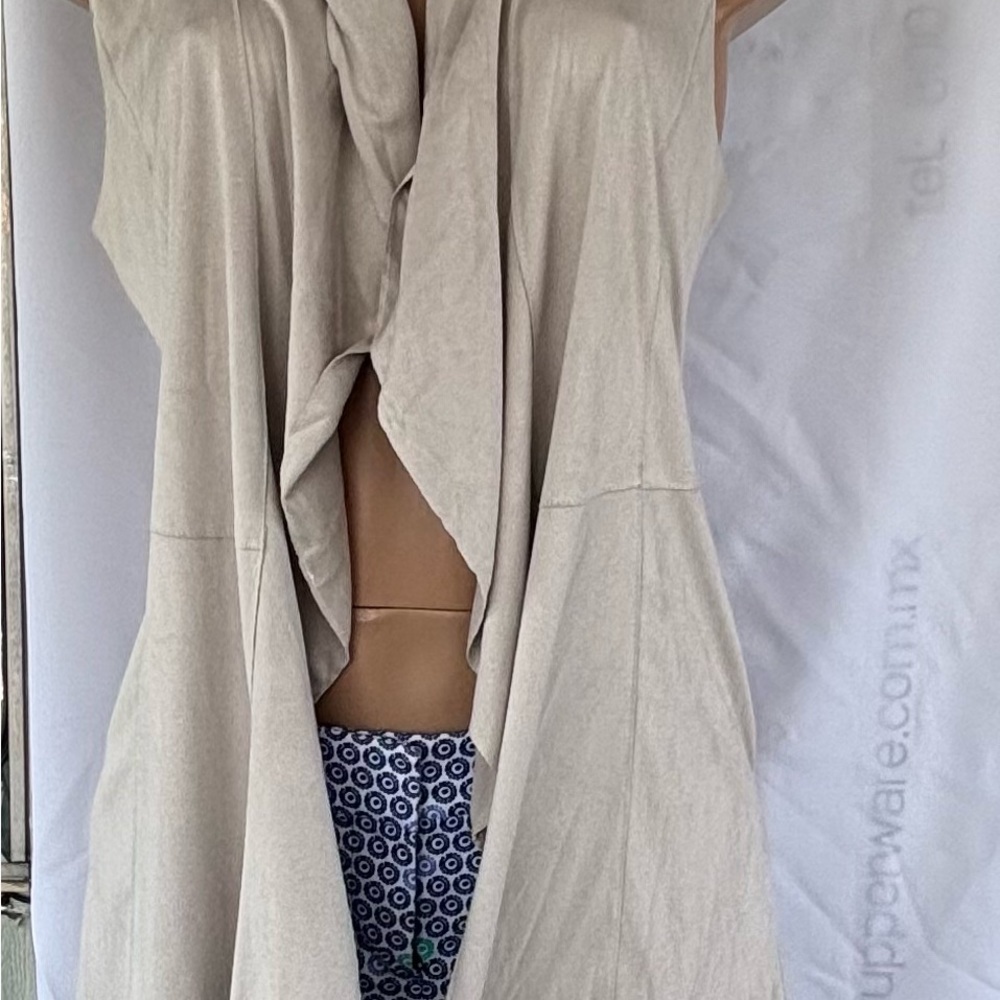 Dolce Cabo Tan Drape Vest - Picture 2 of 12